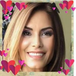 Meet your Posher, Neida